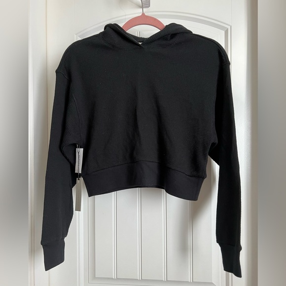 Aritzia The Group by Babaton - Thermal Hooded Longsleeve - Picture 2 of 6